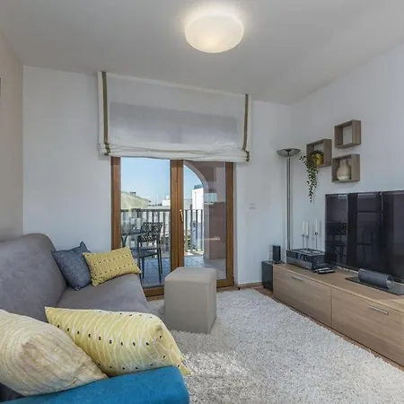 Apartman Viktoria *